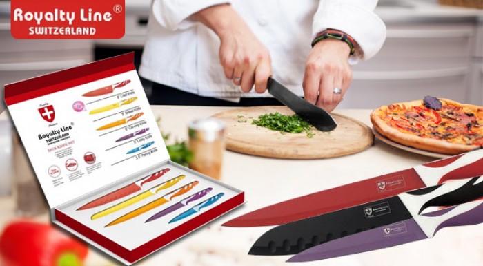 Sada troch alebo piatich švajčiarskych nožov