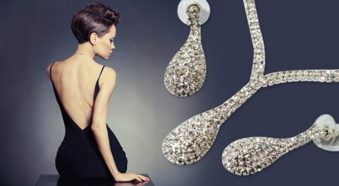 Sada štrasových šperkov - náušnice a náhrdelník