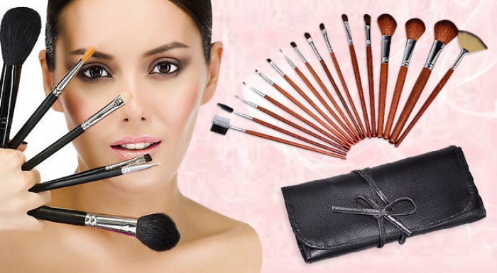 Súprava kozmetických štetcov