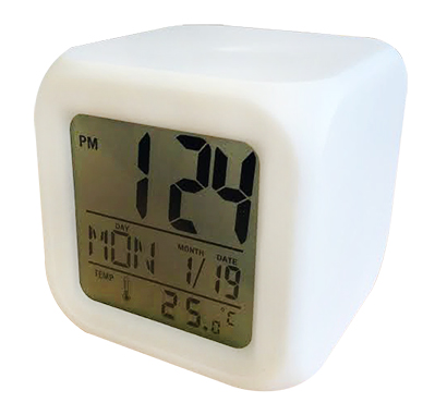 Digitálny LED budík meniaci farbu