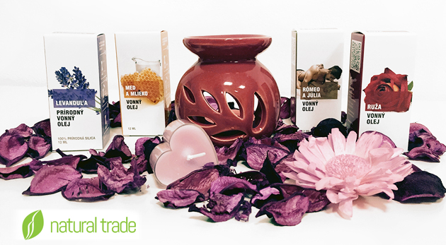 Romantický balíček - lupene kvetov i vonné sviečky