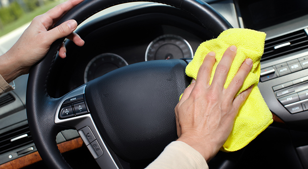 Ručné umytie interiéru alebo exteriéru auta