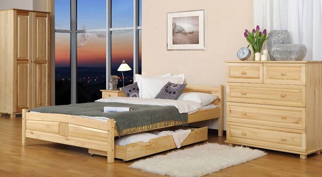 Kvalitné postele z borovicového dreva