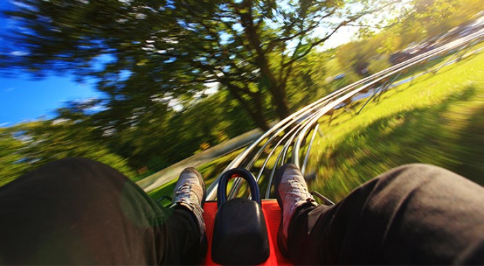 4 jazdy na letnej bobovej dráhe vo FUN PARK Žiarce