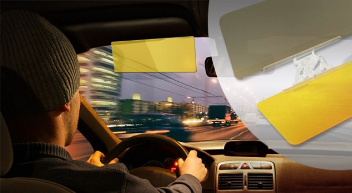 Nočná a denná clona do auta