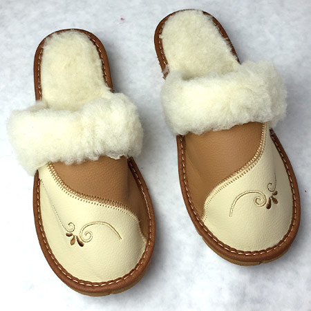 Dámske papuče s ovčou vlnou - vzor 3 - veľkosť 36