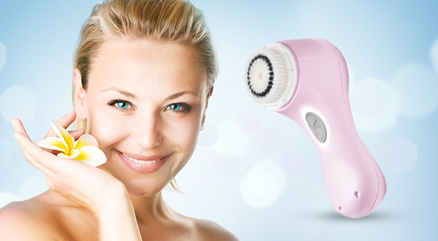 Prístroj pre hĺbkové čistenie pleti