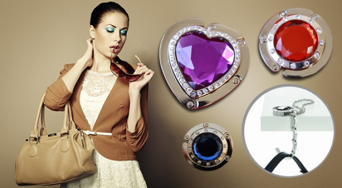 Elegantný držiak na kabelku