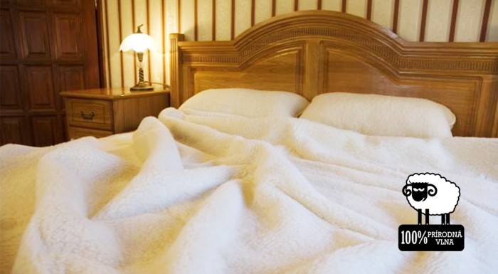Hrejivá deka a vankúše z ovčej vlny
