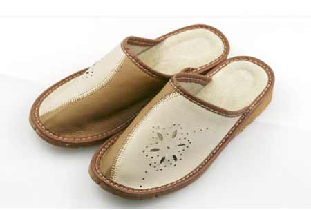 Dámske papuče - model C - veľkosť 36