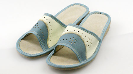 Dámske papuče - model D - veľkosť 38