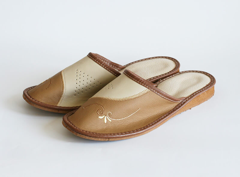 Dámske papuče - model O - veľkosť 39