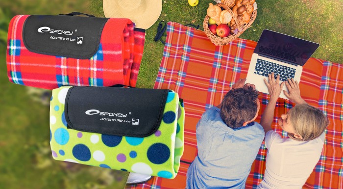 Praktické piknikové deky v 2 rozmeroch