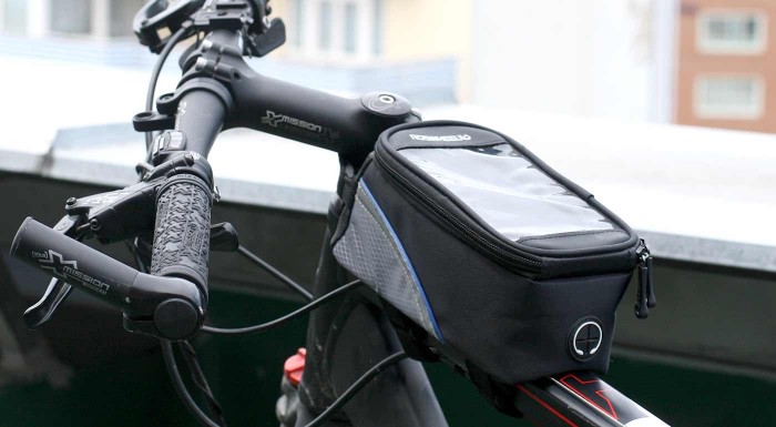 Cyklistické puzdro na smartfón a ďalšie drobnosti
