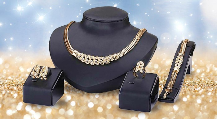 Elegantný set šperkov v zlatej farbe - 6 modelov