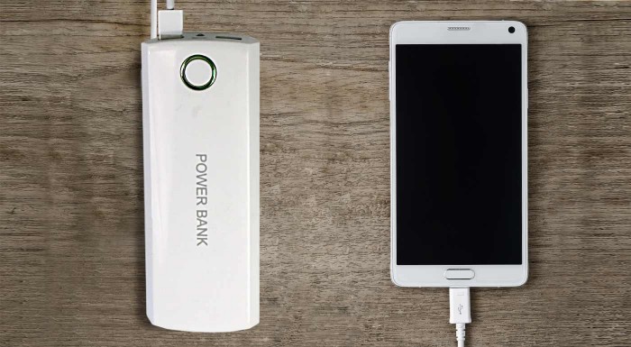 Power banka s kapacitou 20 000 mAh