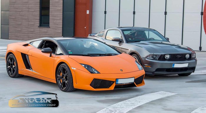 Adrenalínová jazda na luxusných športových autách