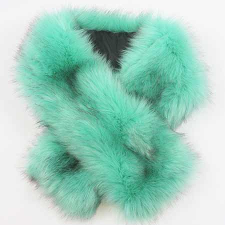 Golier z umelej kožušiny na zapínanie - zelená
