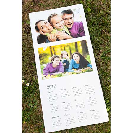 Jednolistový kalendár s rozmerom 32 x 69 cm