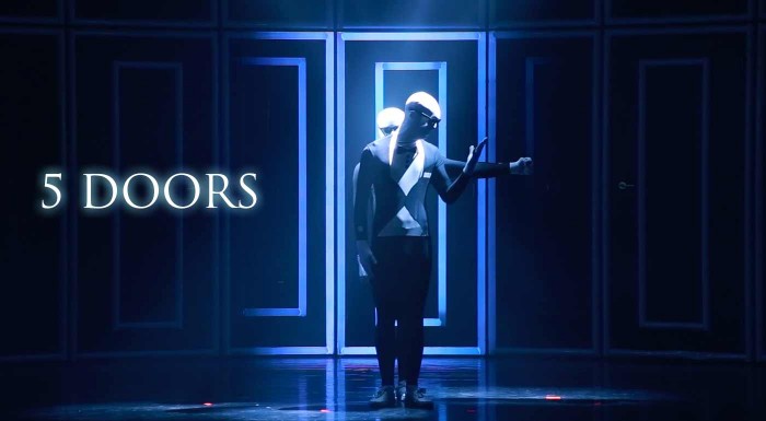 5 Doors - dychberúca show plná tanca a svetiel