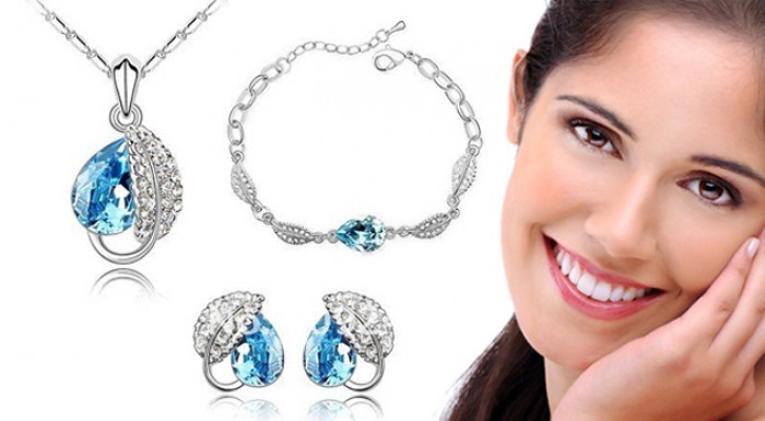 Ozdobte sa Swarovski šperkom. Krásny set vhodný pr